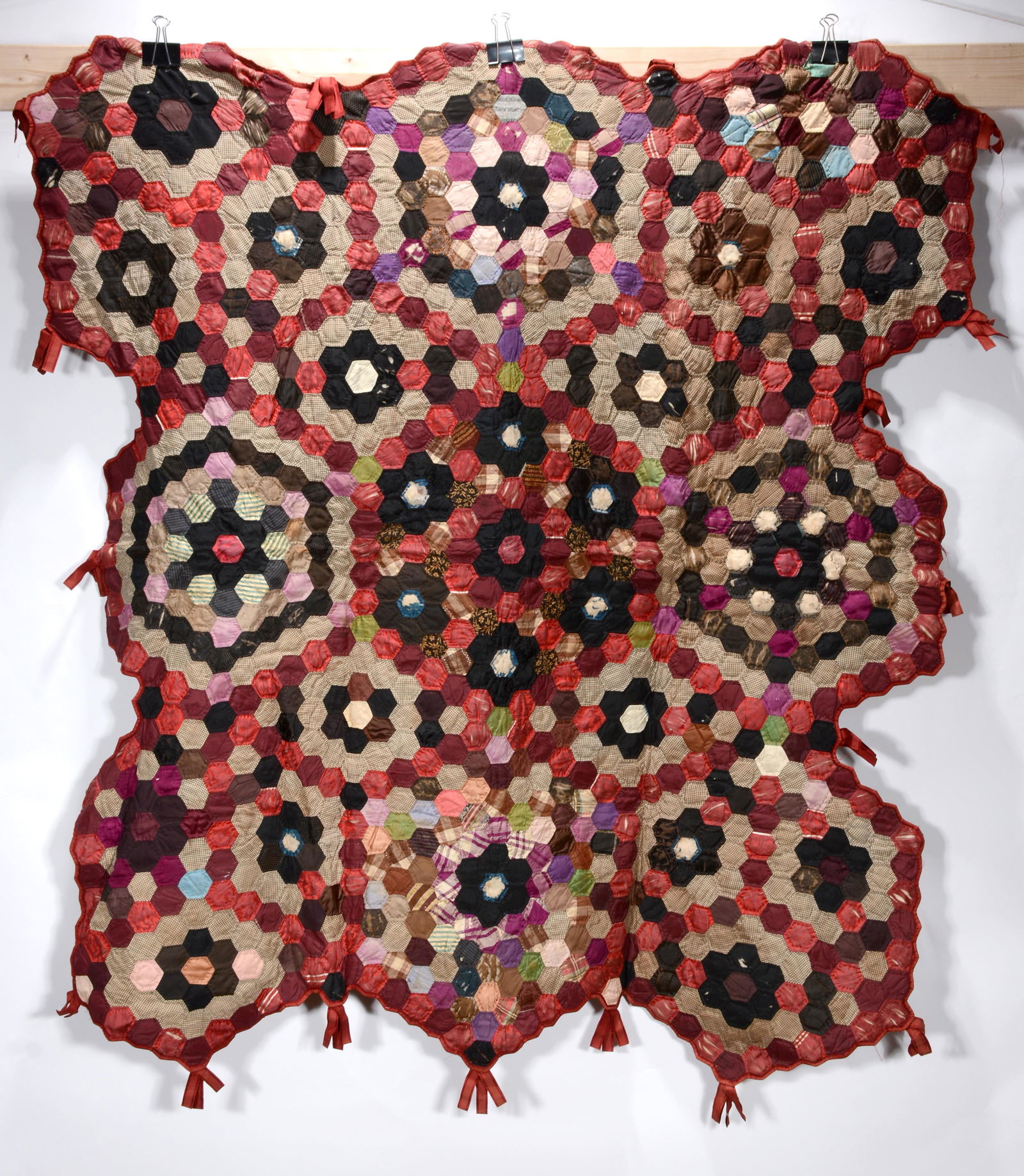 Wisconsin Origin. Odd-Shaped Quilt. (1 of 3)