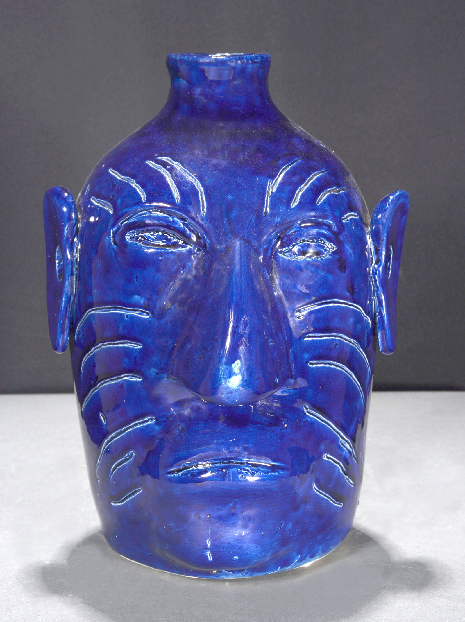 Edwin Meaders. Cobalt Blue Scar Face Jug. (1 of 6)