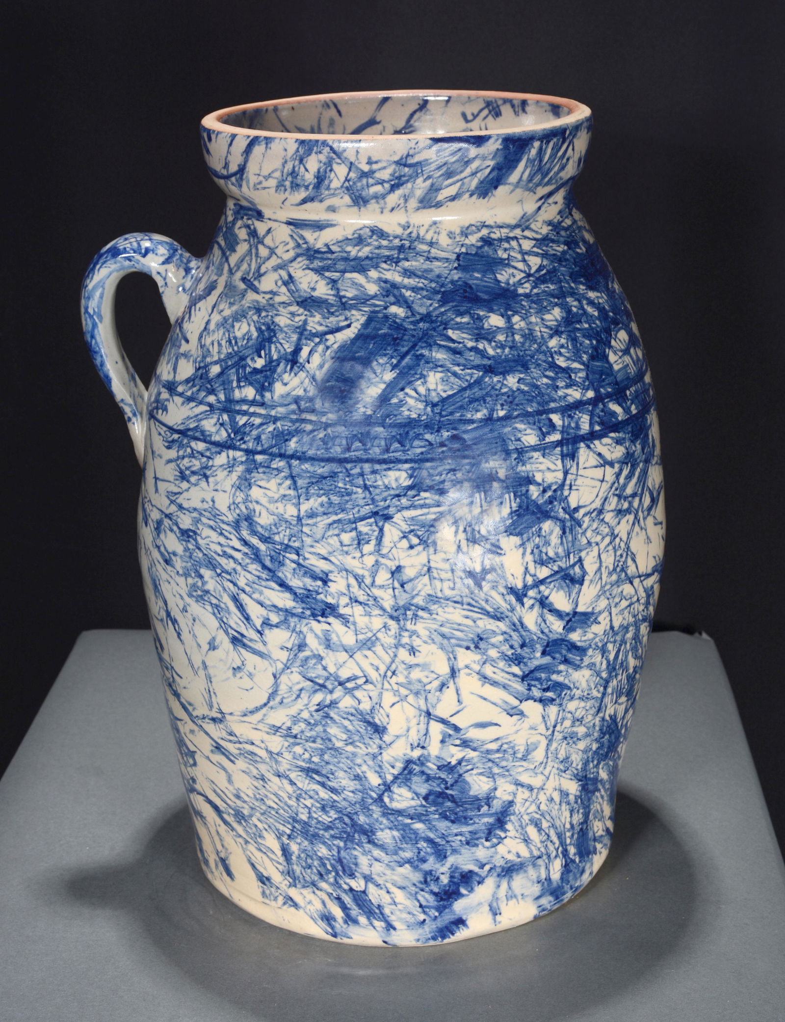 Jerry Brown. Blue & White 4 Gallon Butter Churn. (1 of 3)