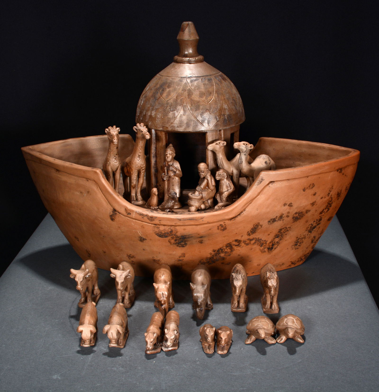 International Pottery Noahs Ark. (1 of 4)