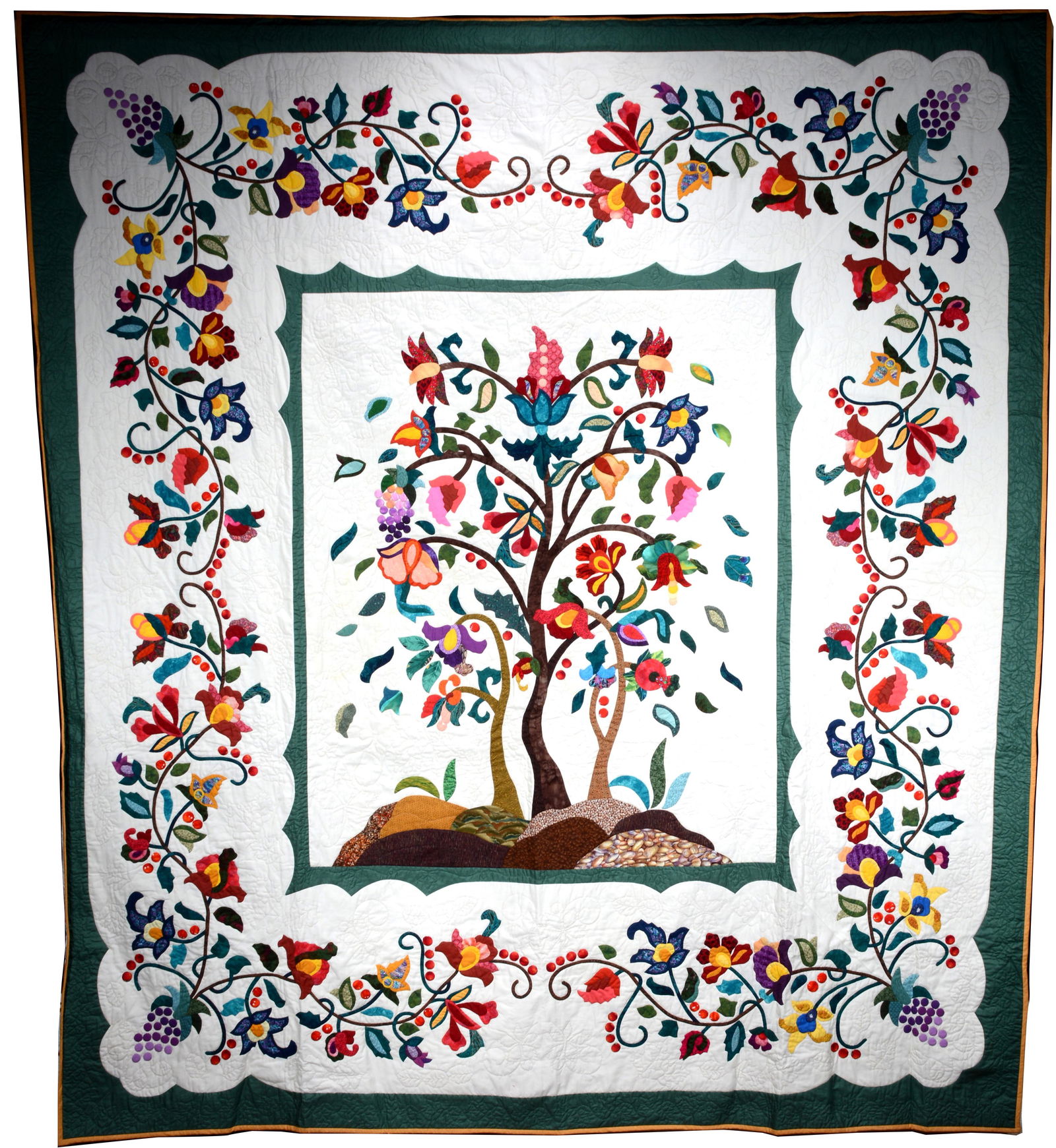 Frances Benton. Jacobean Rhapsody Quilt. (1 of 11)