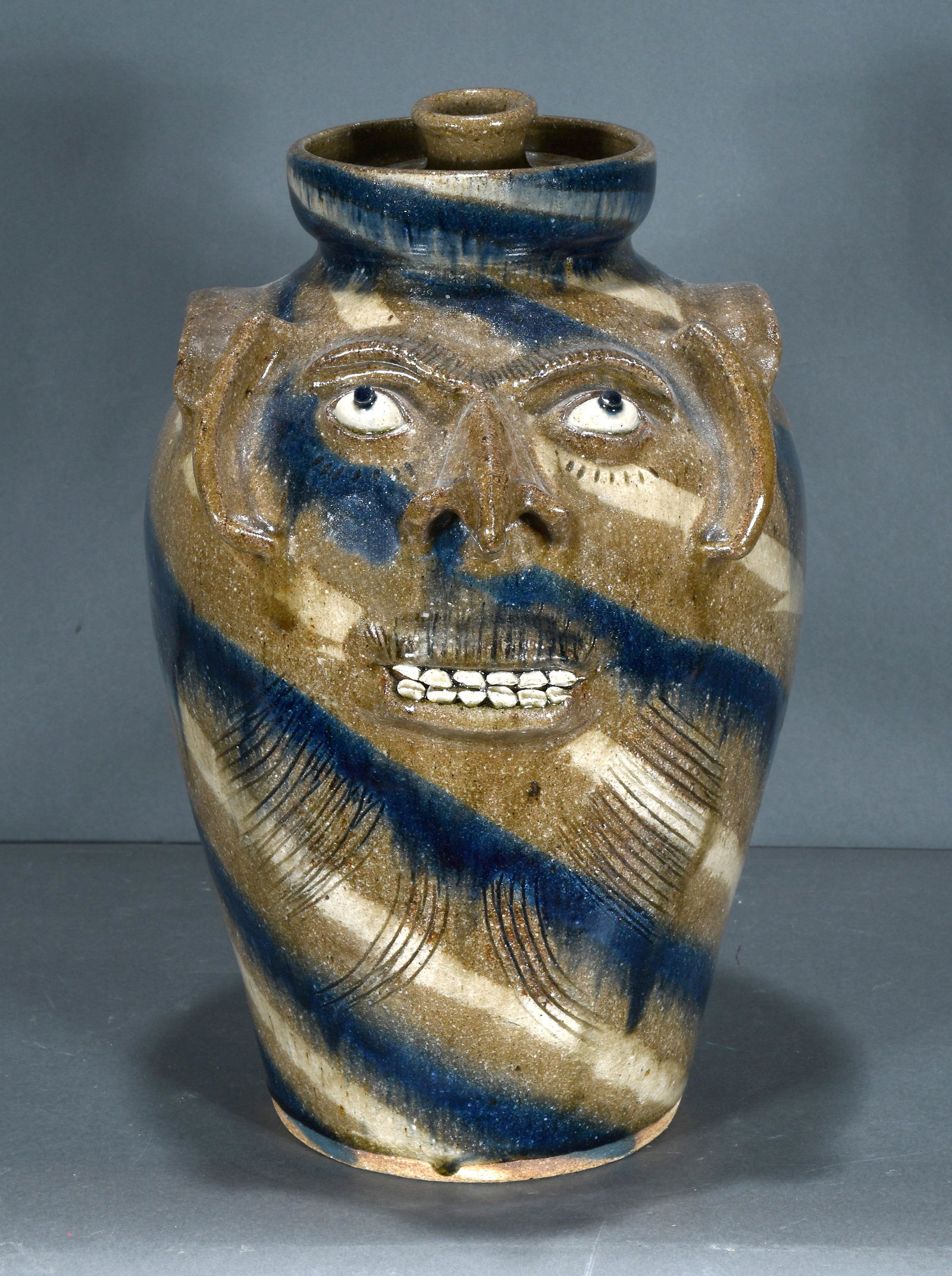 Steve Abee. 3 Gallon Swirl Face Jug with Lid. (1 of 3)