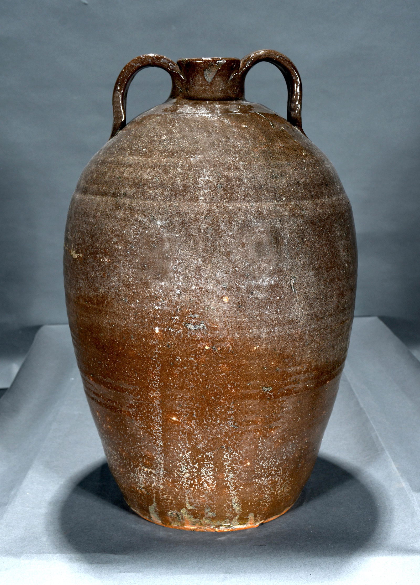 Five Gallon Double Handle Storage Jar. (1 of 4)