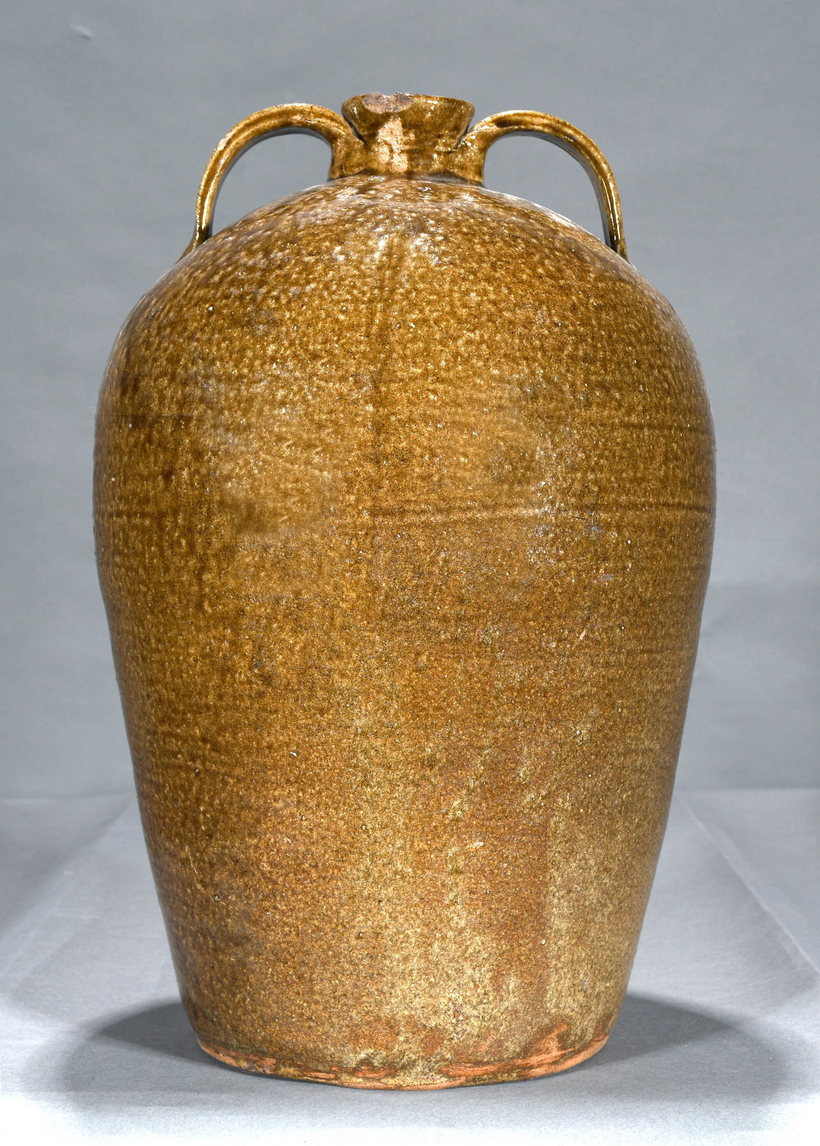 Five Gallon Beehive Jug. (1 of 5)