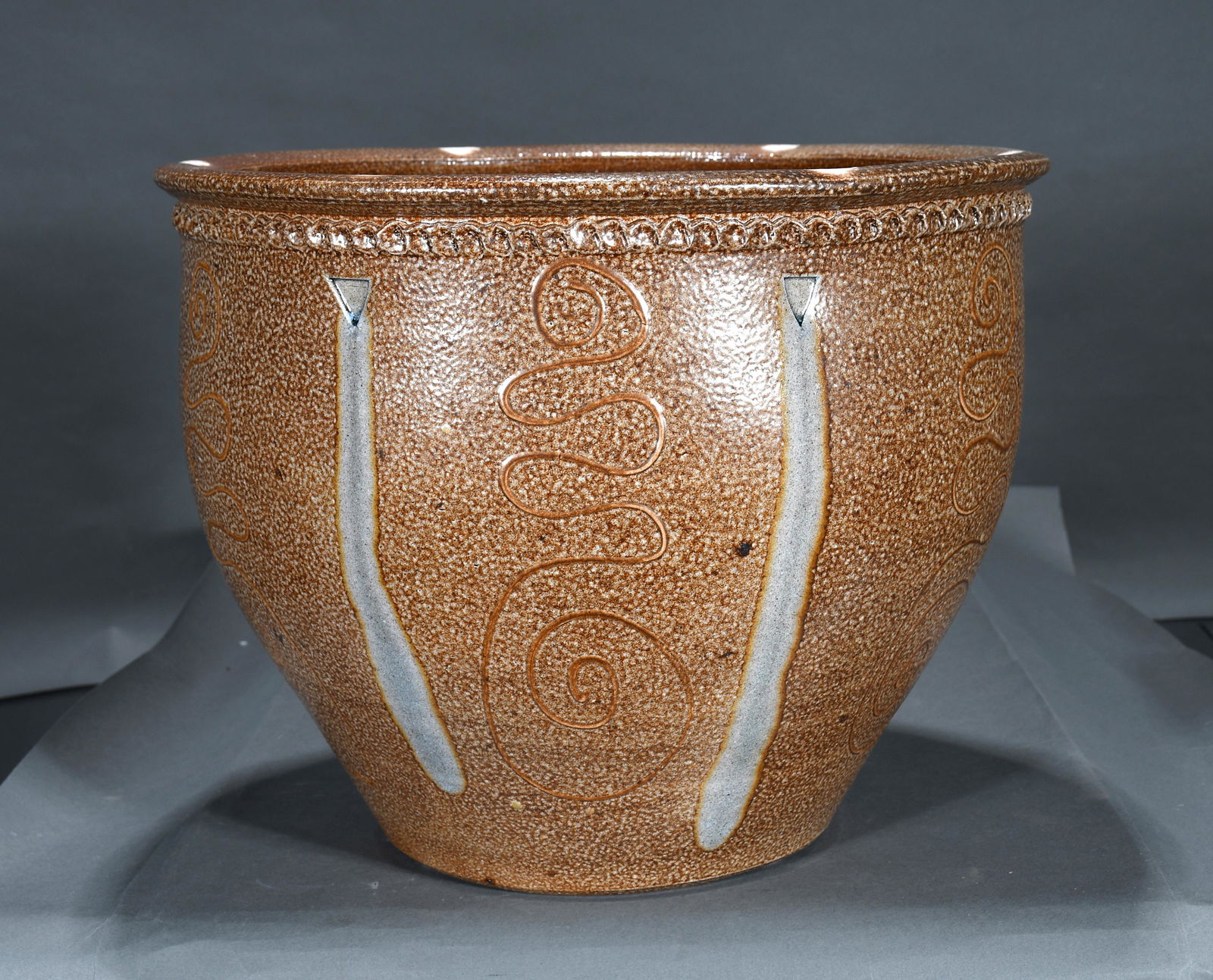 Mark Hewitt. 5 Gallon Flower Vase with Glass drips. (1 of 3)