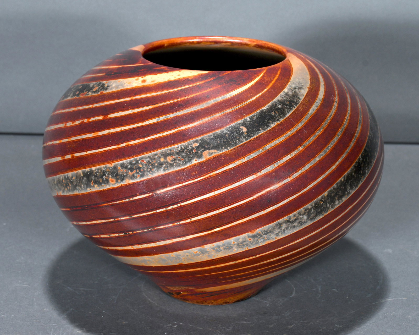 Jim Whalen. Striped Vase.: Jim Whalen. Striped Vase. Signed. Mint condition. 7" h. Est. $200-300. Ship: $45