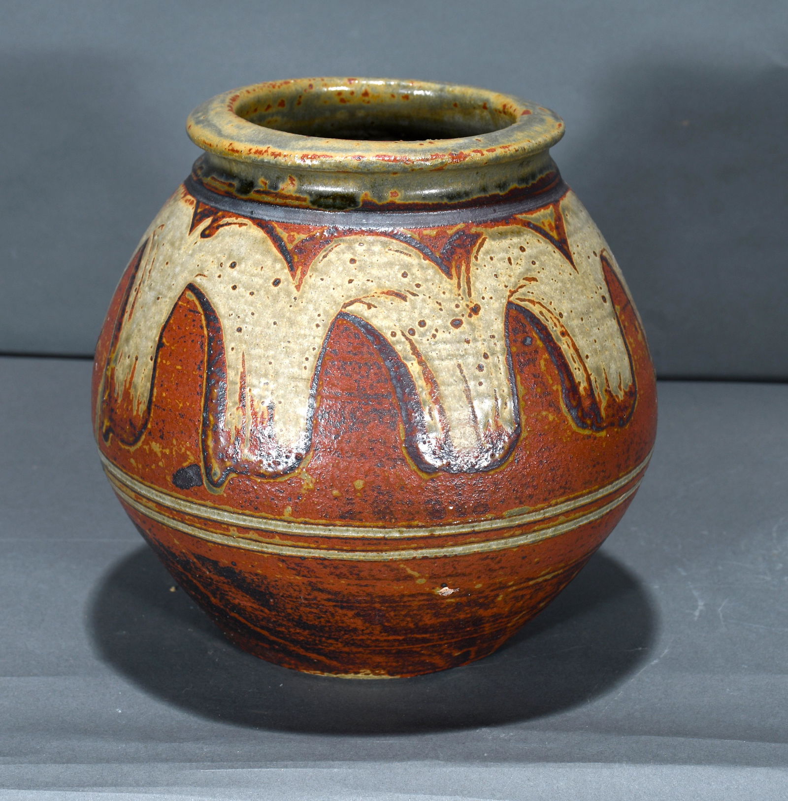 Anonymous Maker. Art Pot. (1 of 7)