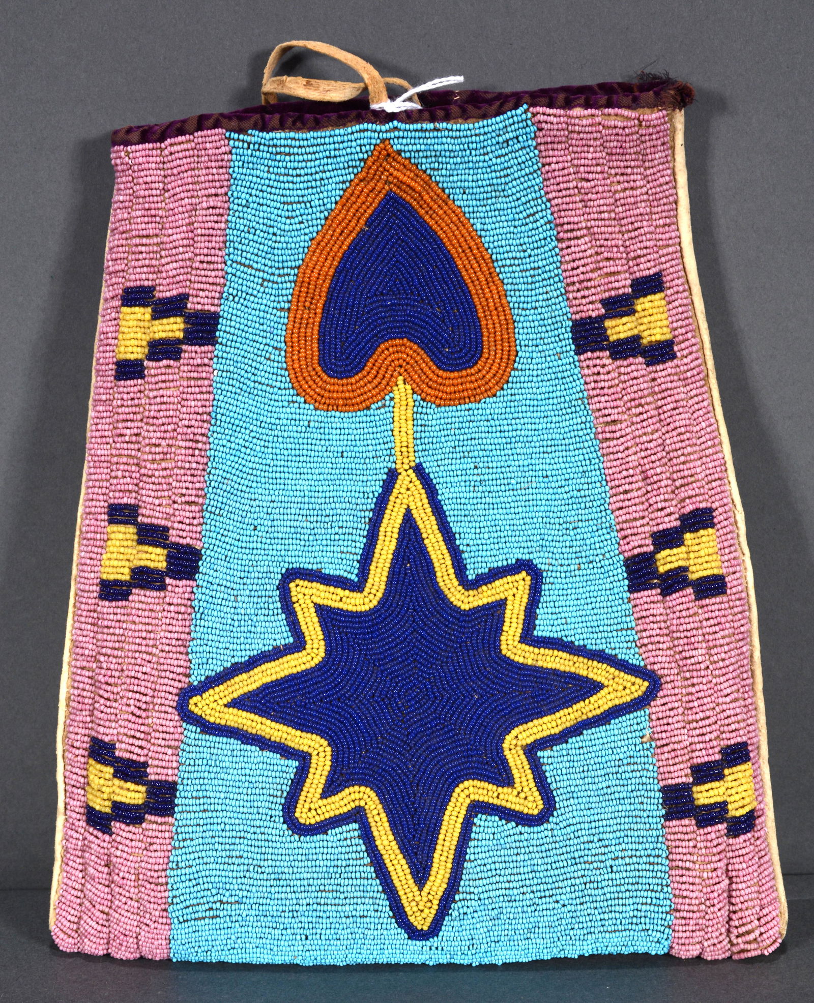Nez Perce Plateau Bag. (1 of 4)