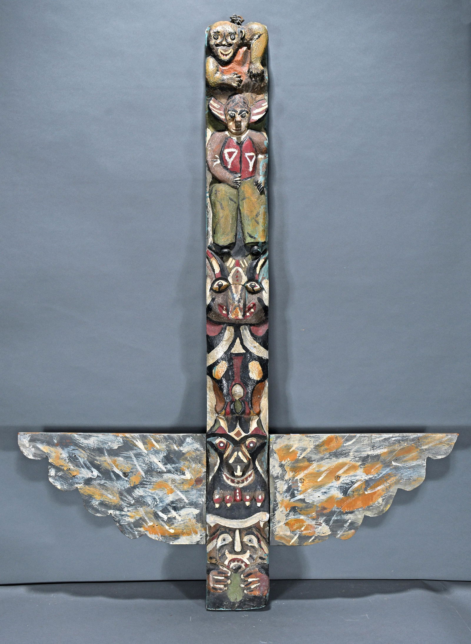 Strange Five Figure Totem. (1 of 6)