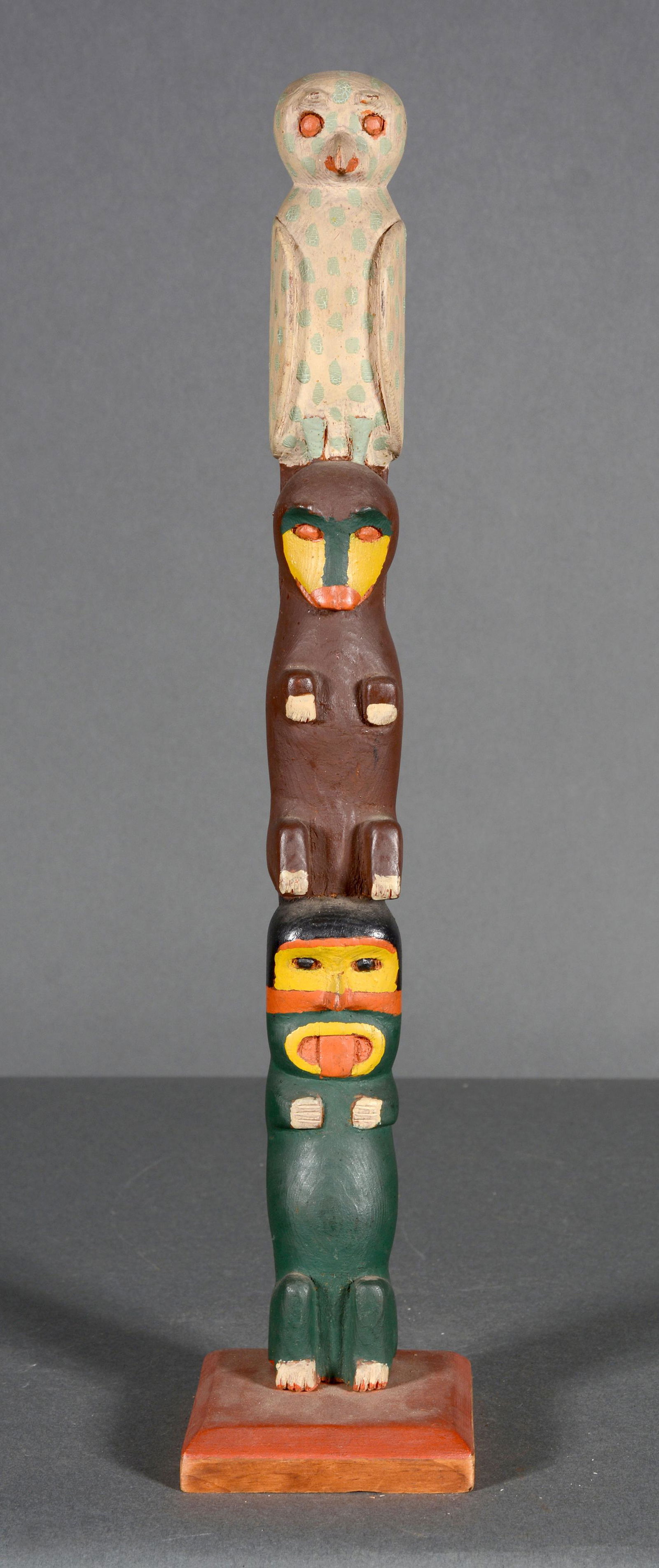 Julius. Thunderbird, Grisly Bear AK Ozark Totem. (1 of 5)