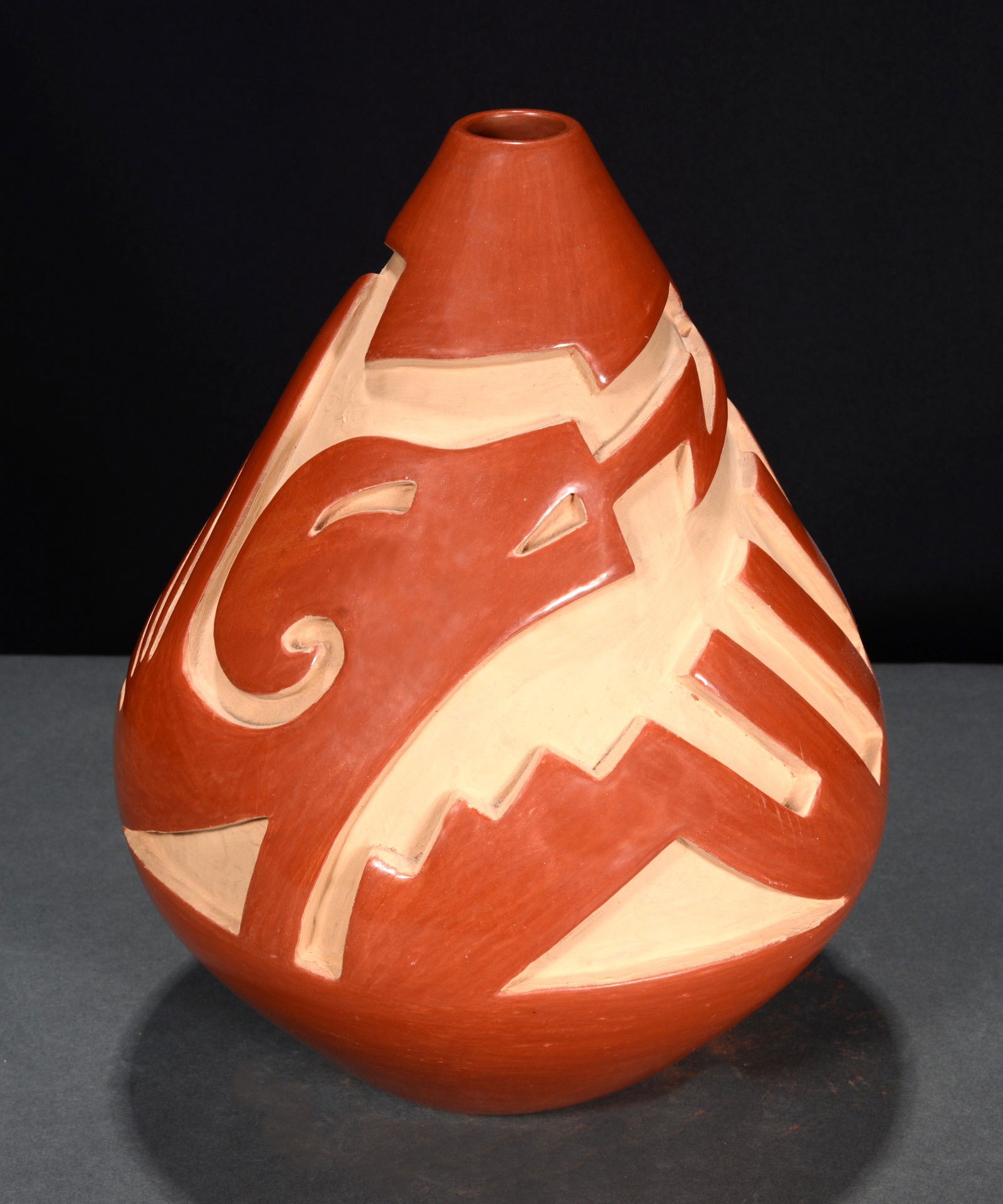 Judy & Lincoln Tafoya. Winged Ram Vase. (1 of 8)