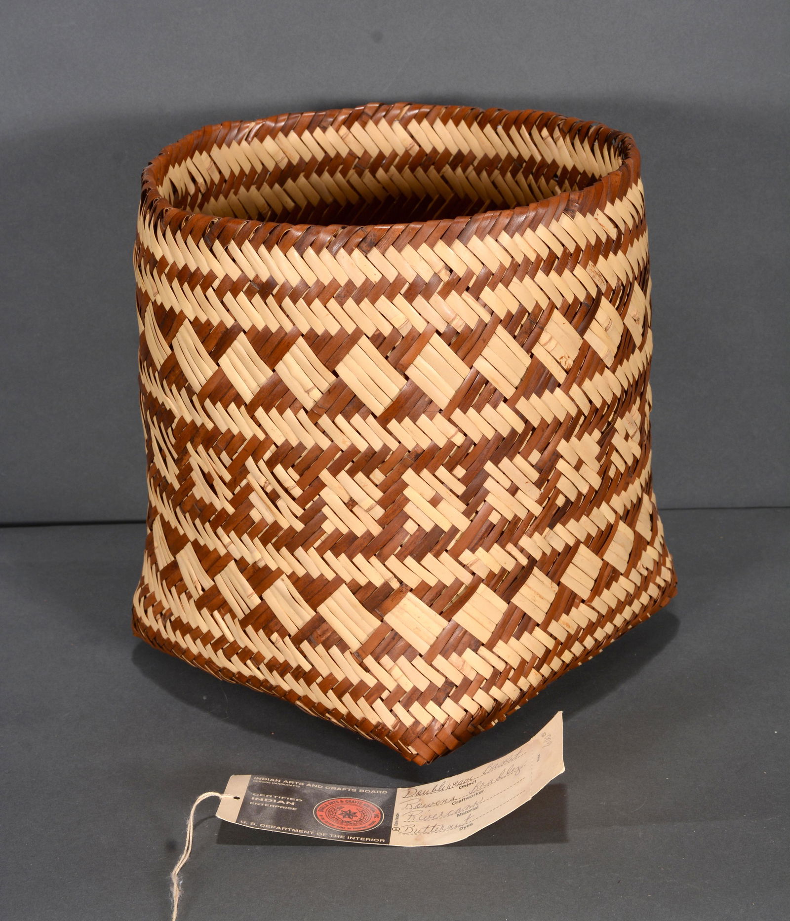Rowena Bradley. Cherokee Double Weave Basket. (1 of 6)