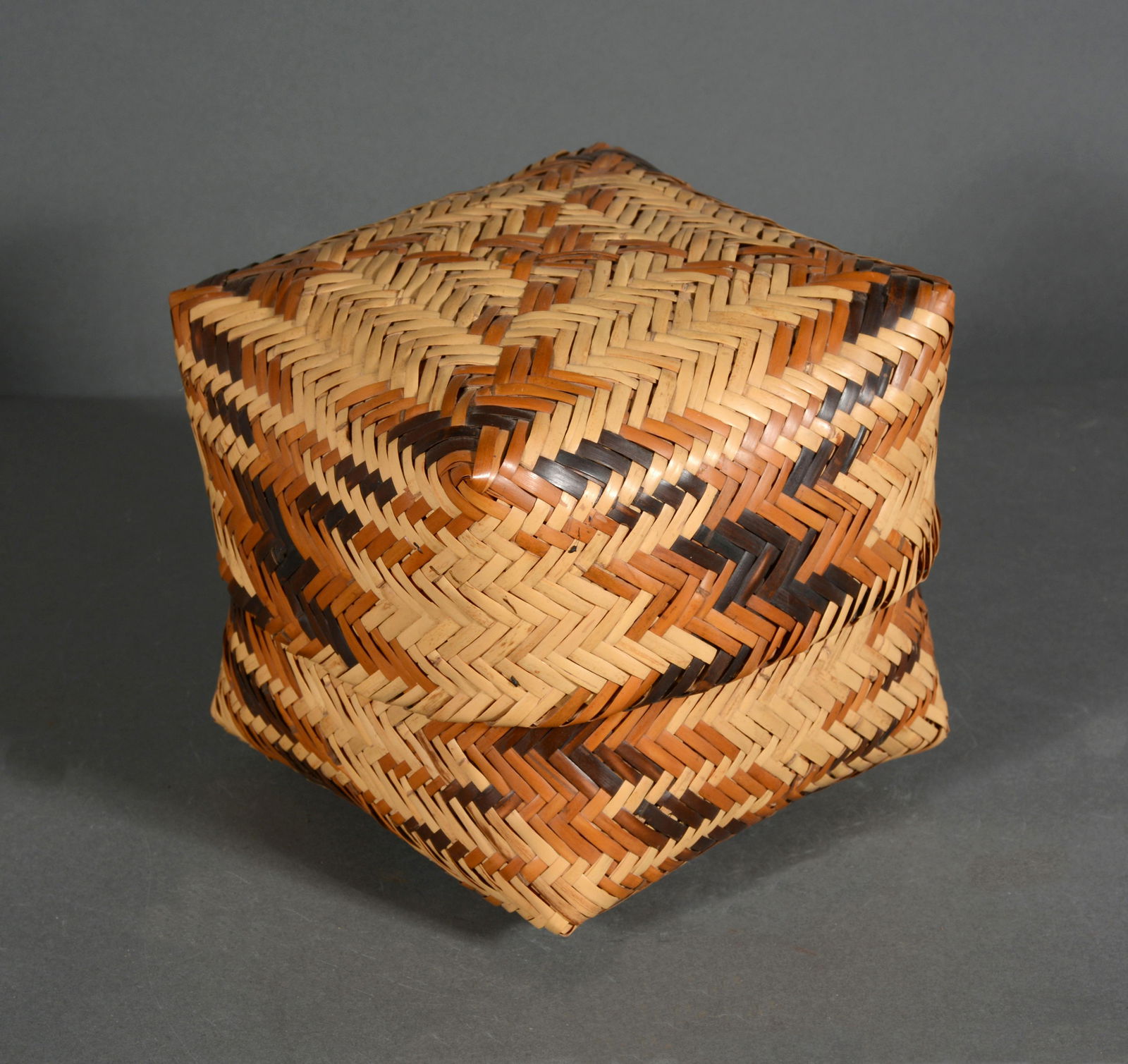 Cherokee 3 Tone Double Weave River Cane Basket. (1 of 5)