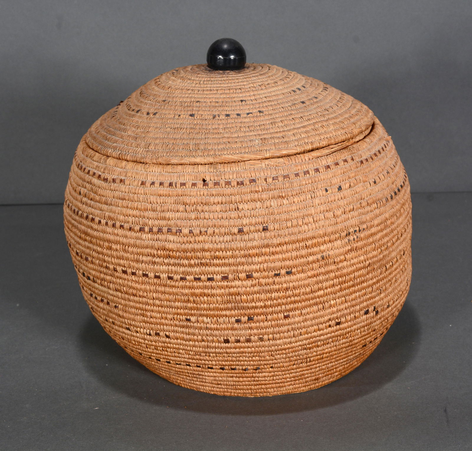Tlingit Basket. (1 of 6)