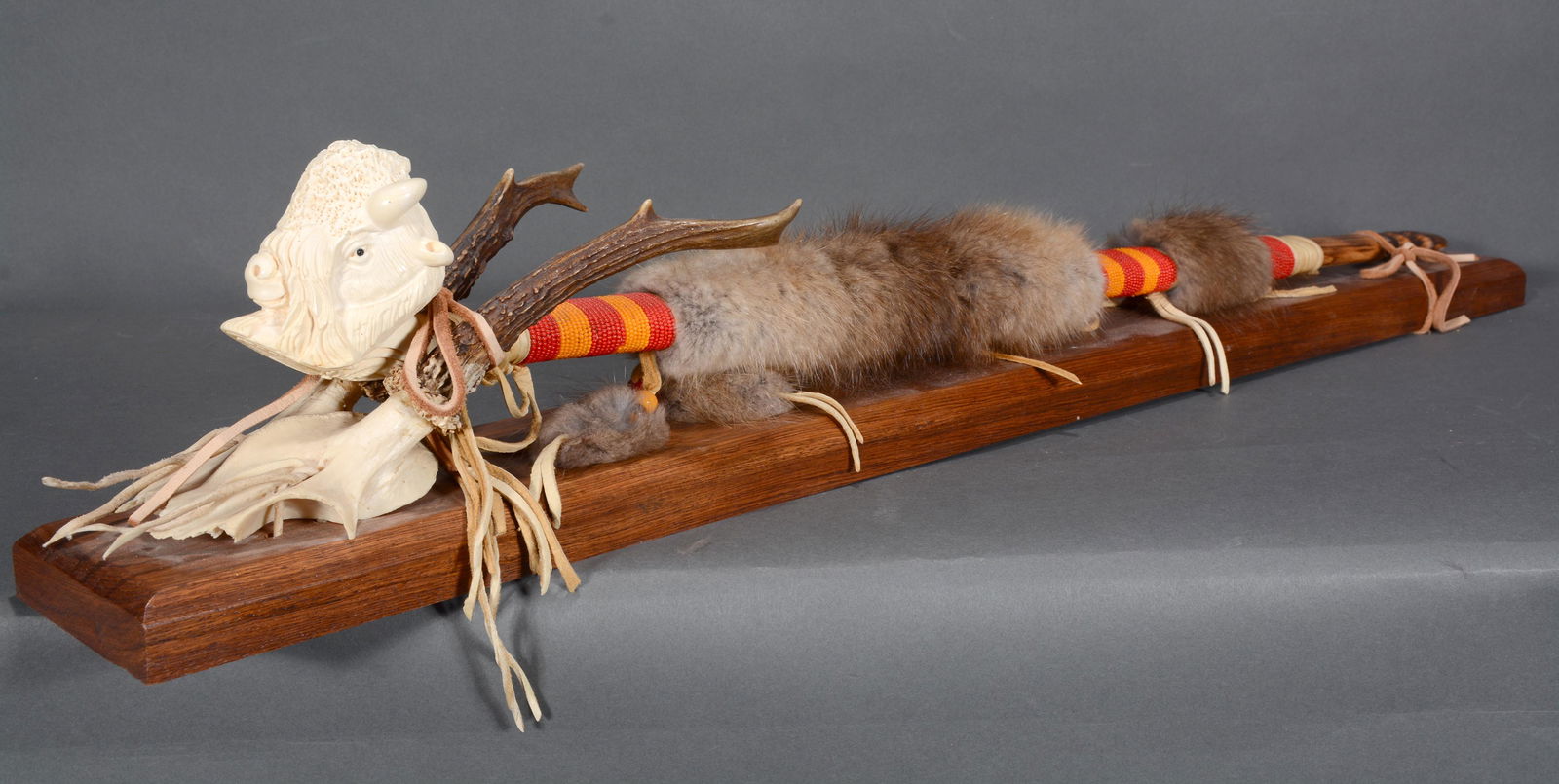 Carved Buffalo Head Peace Pipe With Rack. (1 of 6)