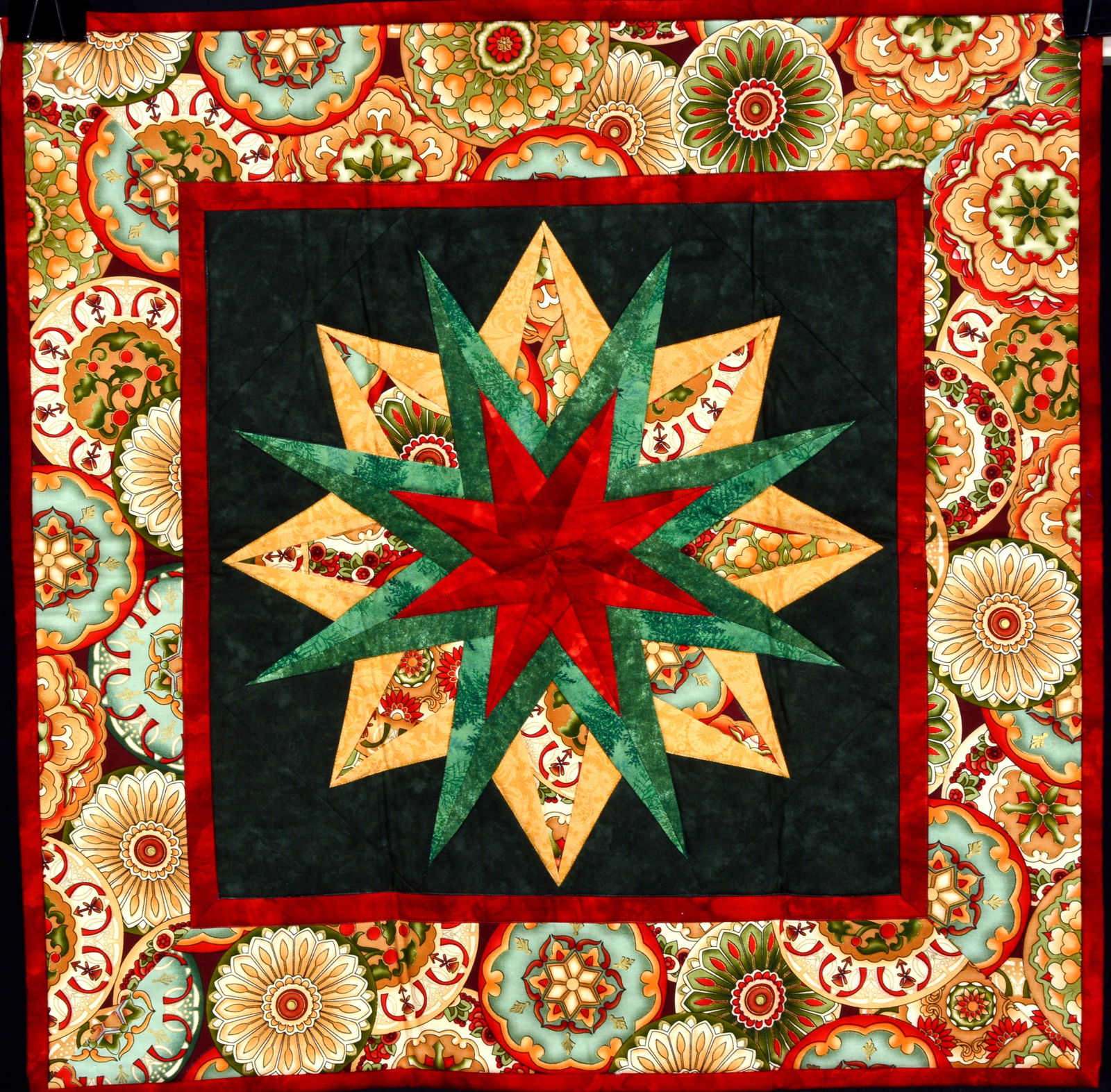 Compass Star Mini Quilt. (1 of 4)