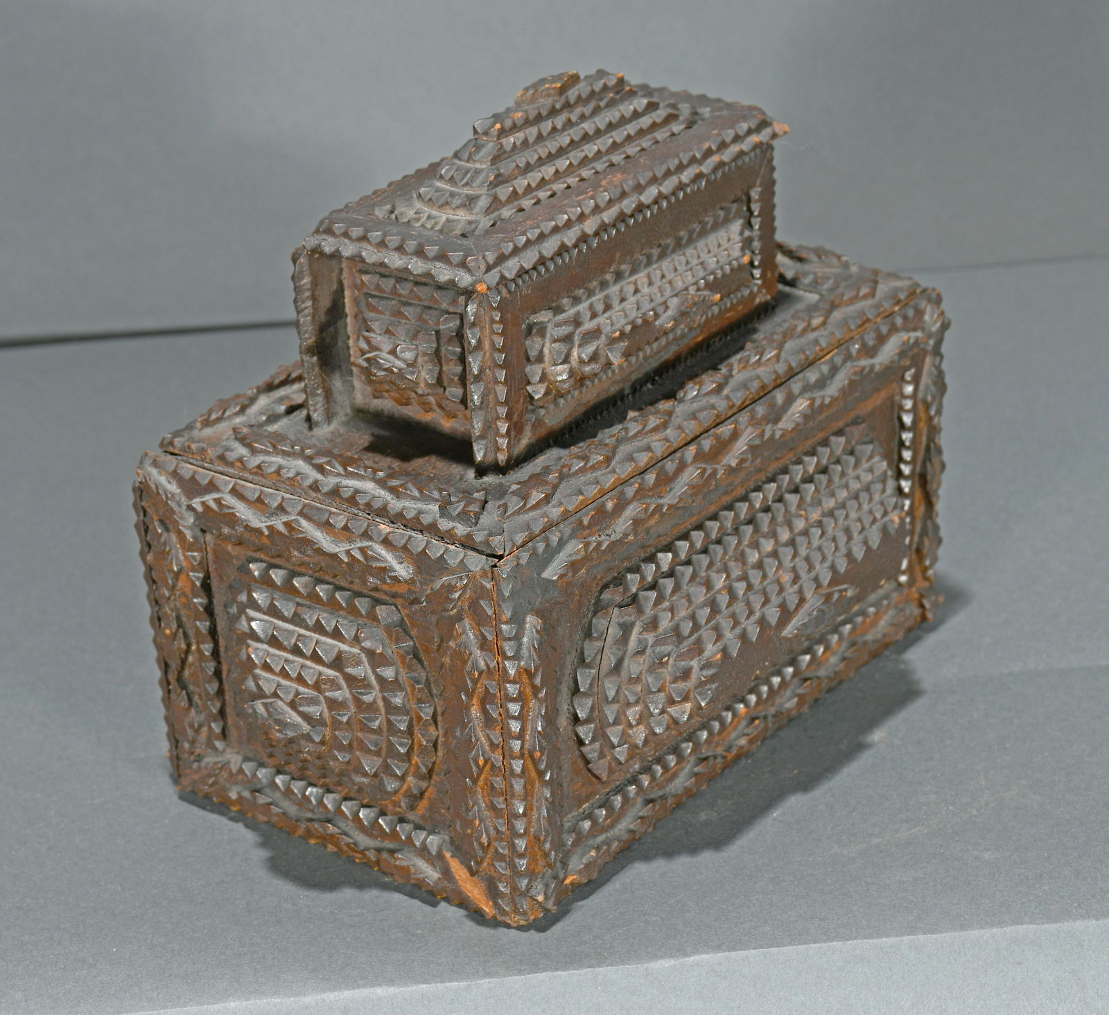 Tramp Art Treasure Chest. (1 of 4)