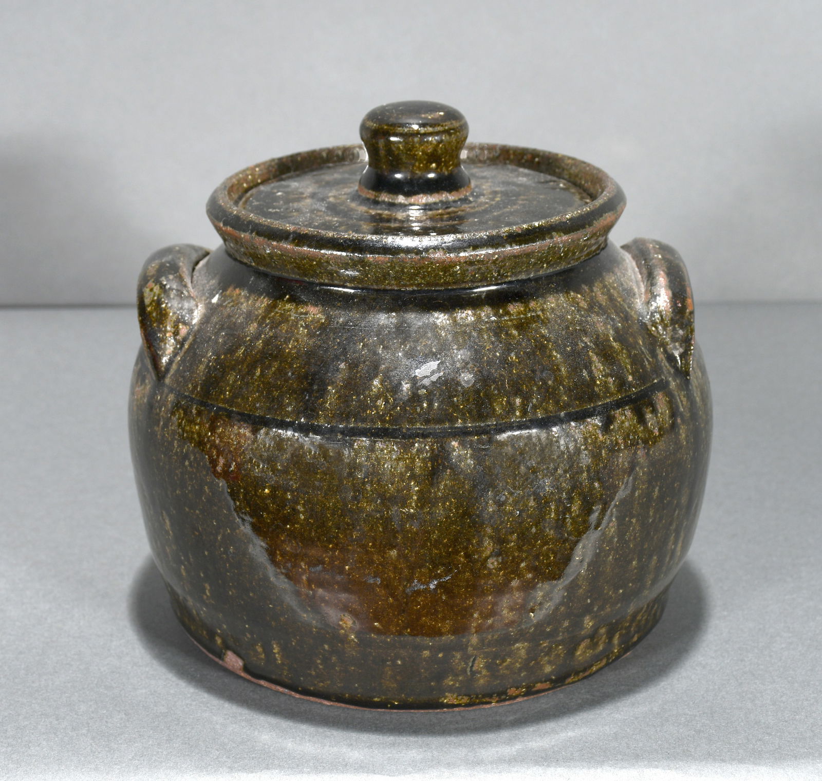 Lanier Meaders.  Dark Ash Glaze Bean Pot With Lid. (1 of 2)