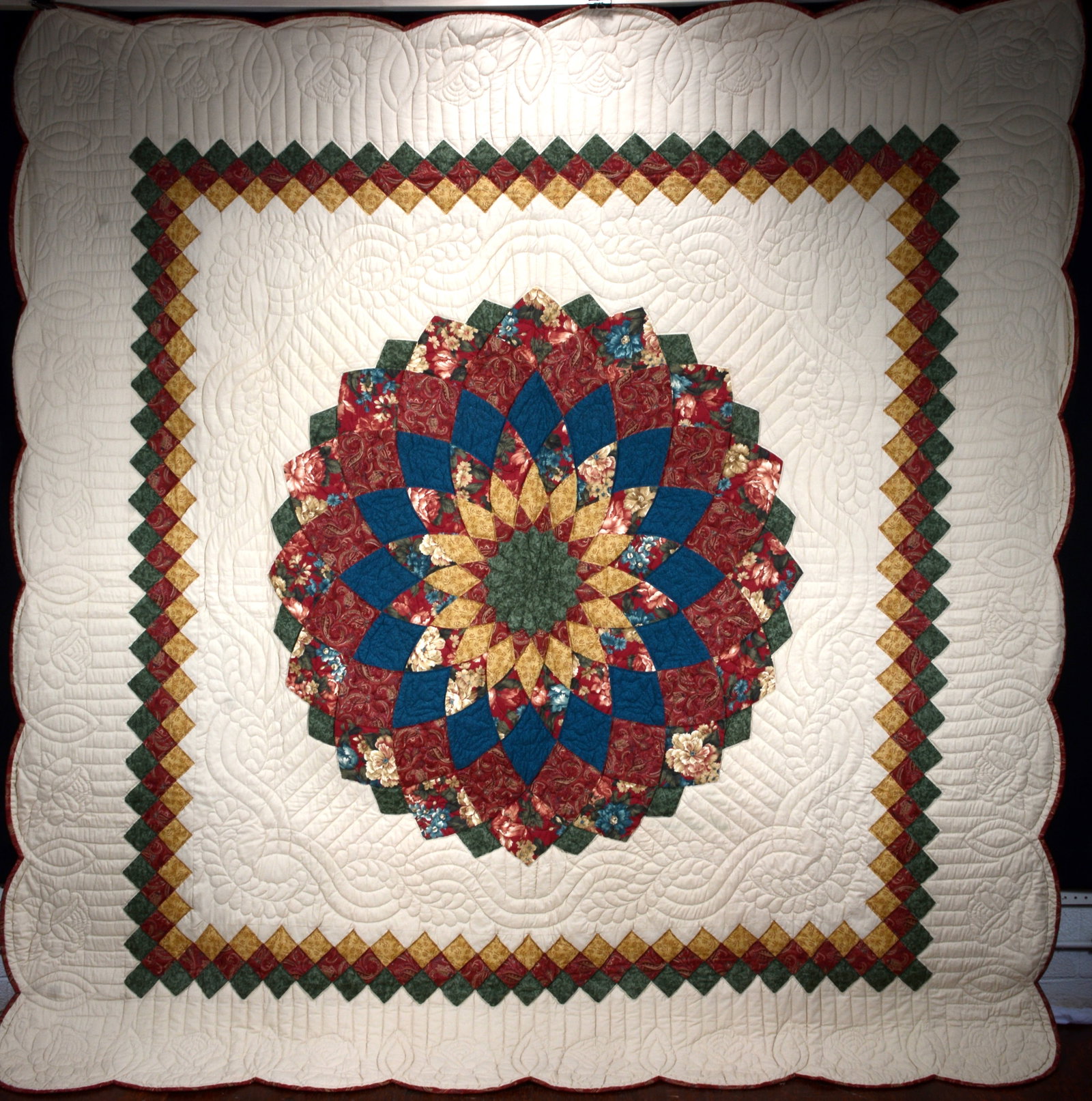 Magdalena Stoltzfus. Amish Round Bouquet With Scalloped Edges and Roses. 2004.: Magdalena Stoltzfus. Amish Round Bouquet With Scalloped Edges and Roses. 2004. Signed and dated. Hand-quilted cotton. Excellent condition. 105" x 98". Provenance: Barbara and Robert Hunter Collection.