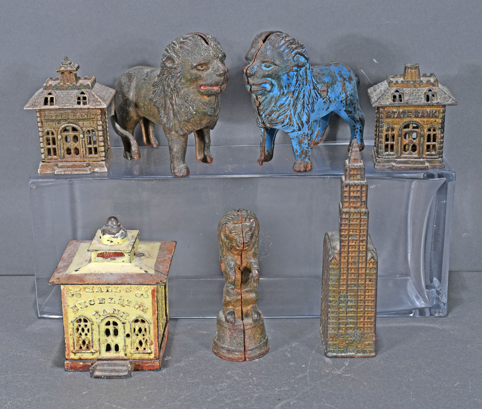 7 Bronze and Metal Early Banks. (1 of 1)