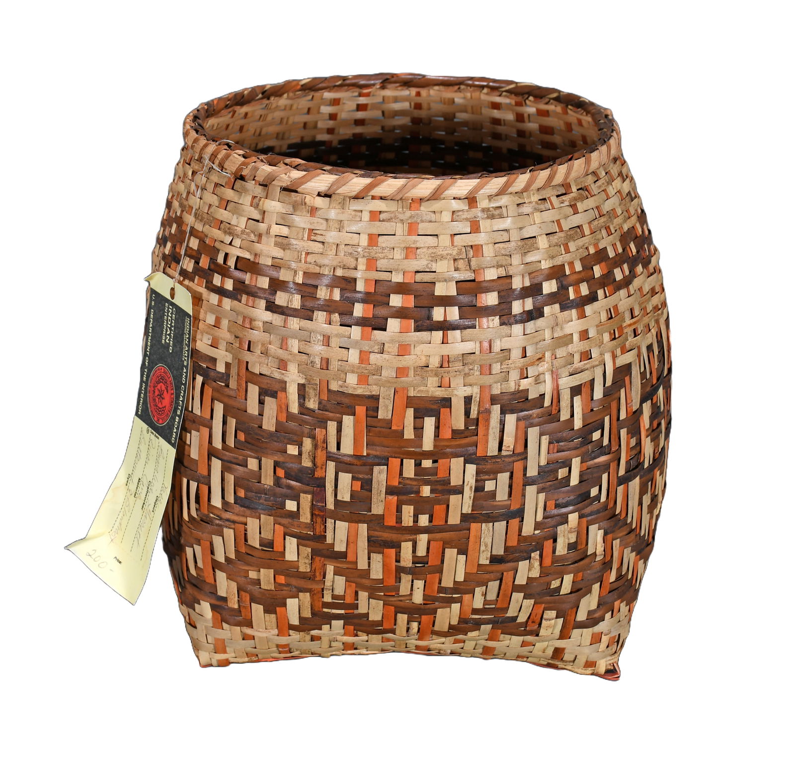 Emmaline Garrett. Cherokee Vase. (1 of 3)