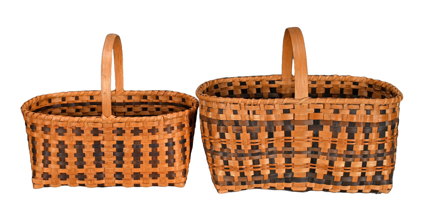 Pair of Large Square Bottom Picnic Baskets. (1 of 3)
