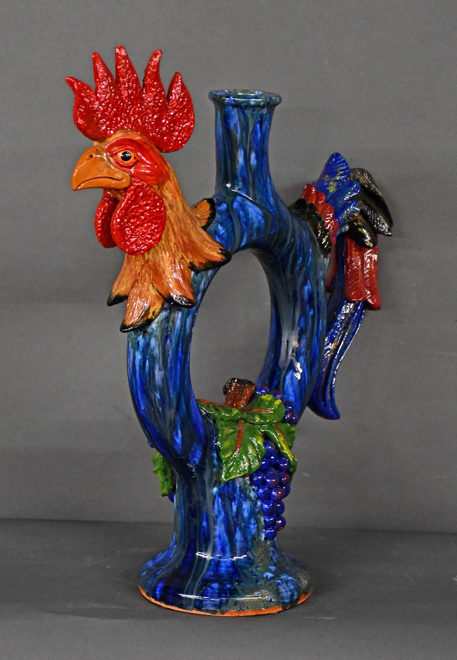 Rex Hogan. Extra Large Rooster Ring Jug. - 5