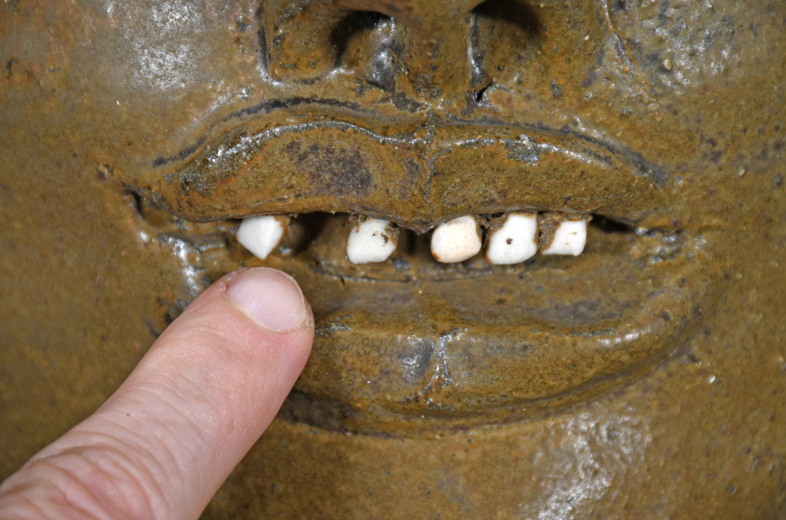 Lanier Meaders. Gap Tooth Face Jug. - 4