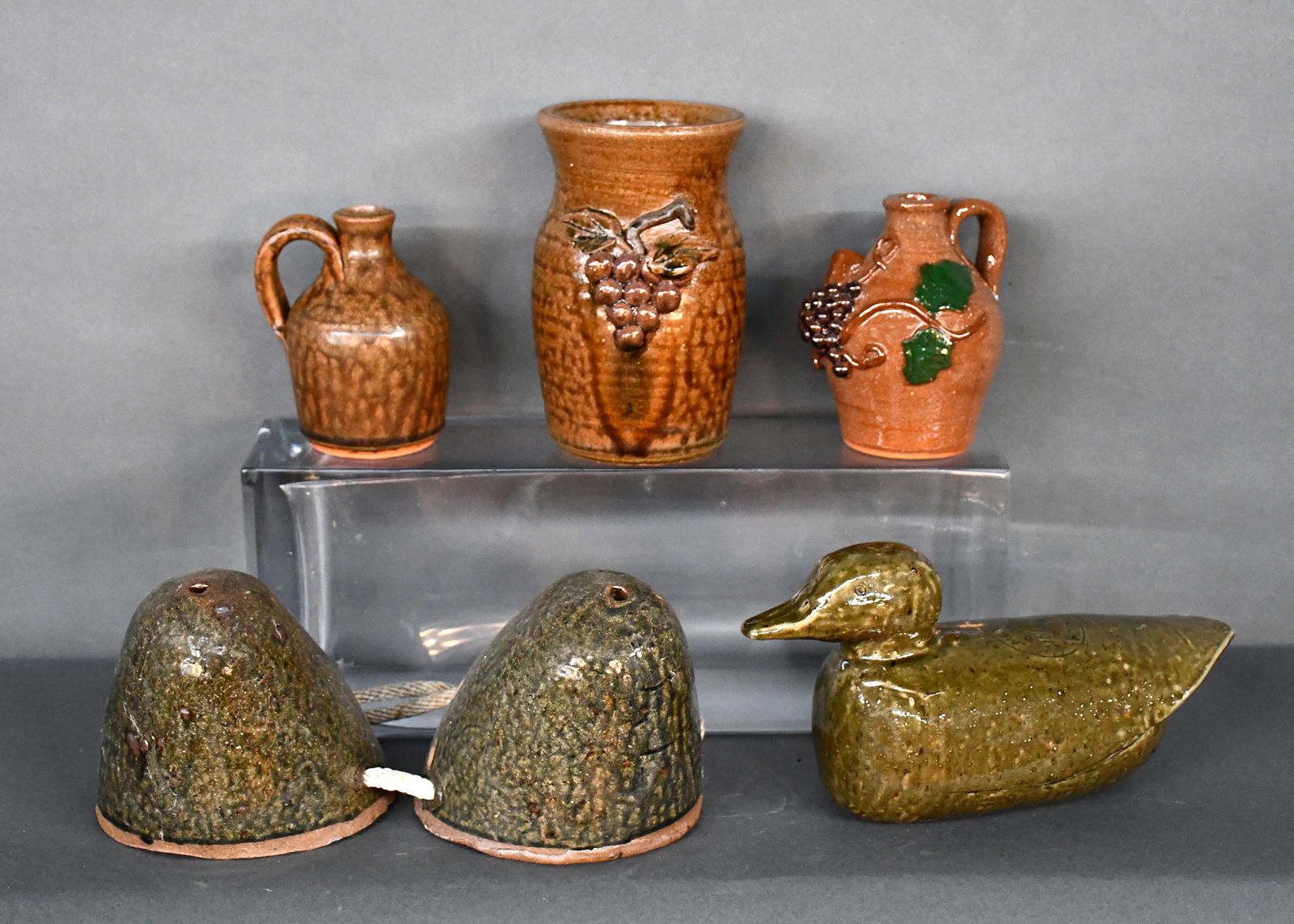 Whelchel, Ruby, Jack & Clete Jr. Meaders. 5 Pieces Including Pottery Bra. (1 of 3)