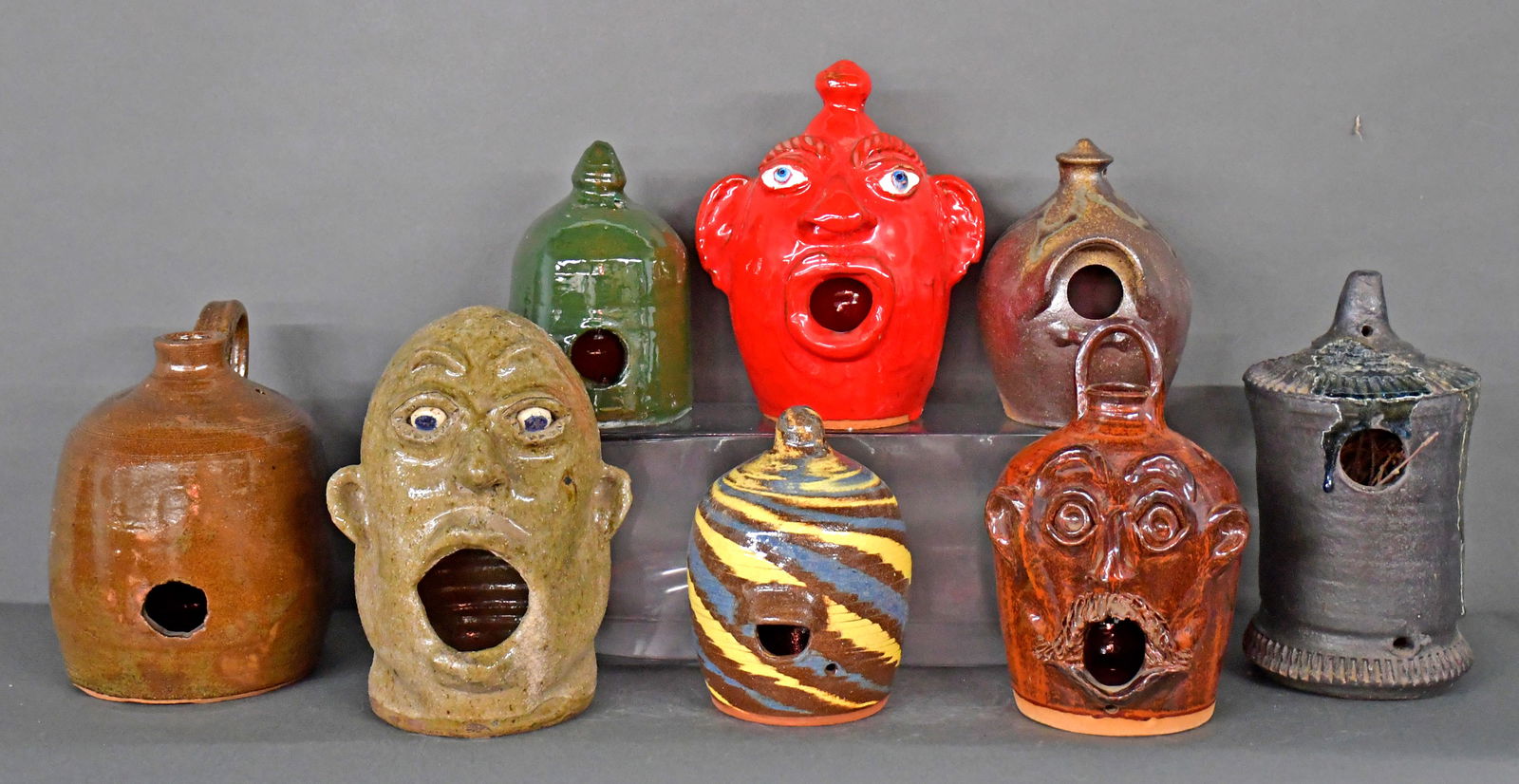 B.B. Craig, Owens, Hodge, Miller, Meaders, Hewell, West. 8 Birdhouses.: B.B. Craig, Owens, Hodge, Miller, Meaders, Hewell and West. Group Lot of Eight Birdhouses. All signed. Mint condition. Average is 9" h. Est. $200-400. Ship: $200 Please Read Before You Bid: By registe