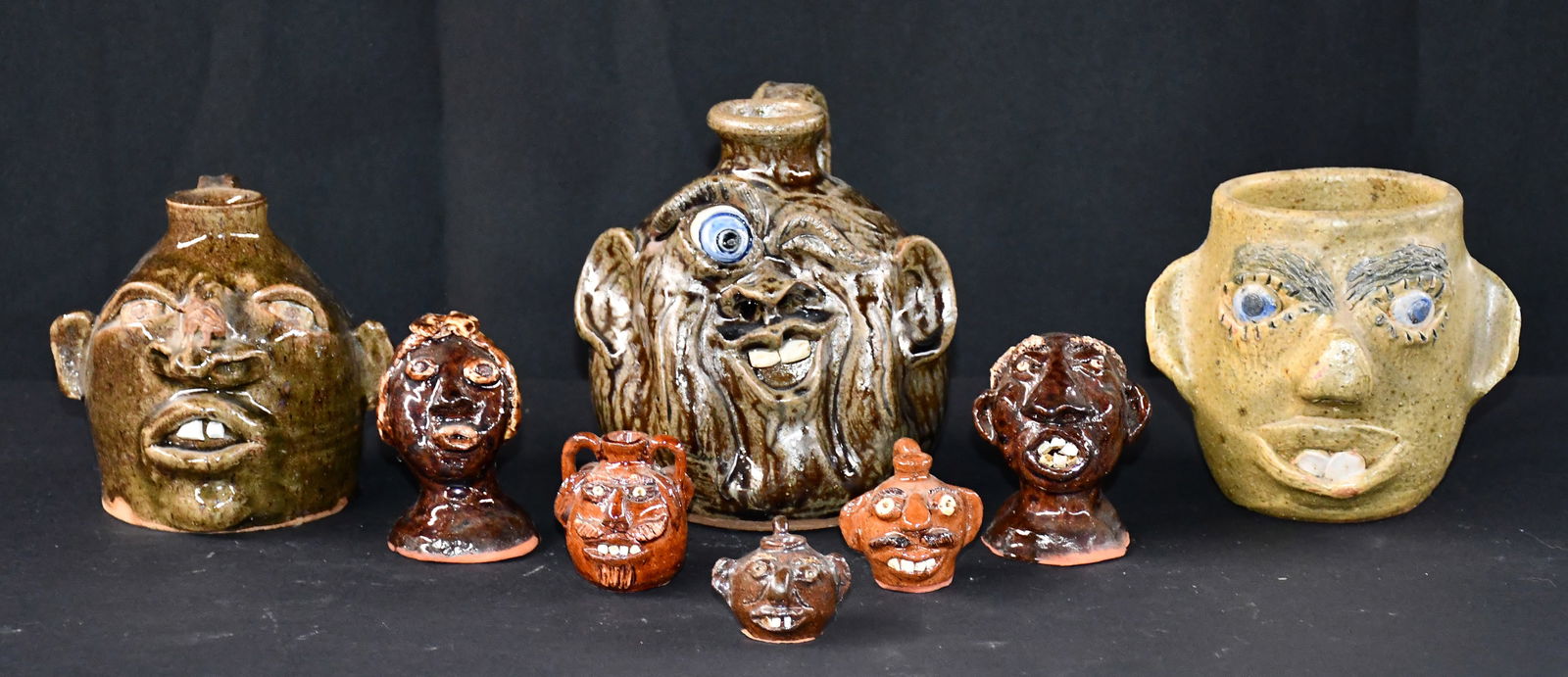 Brown, Berry, Hodge, Leftwich, Turpin. 8 Small & Mini Pottery Pieces. (1 of 2)