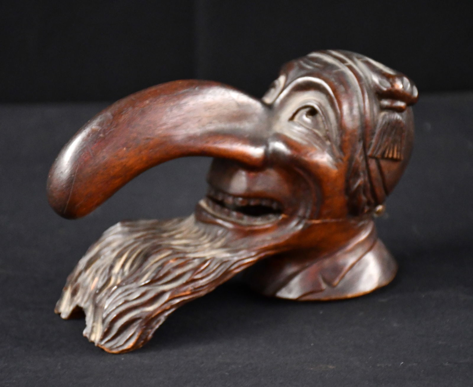 Stereotypical Nutcracker. - 2