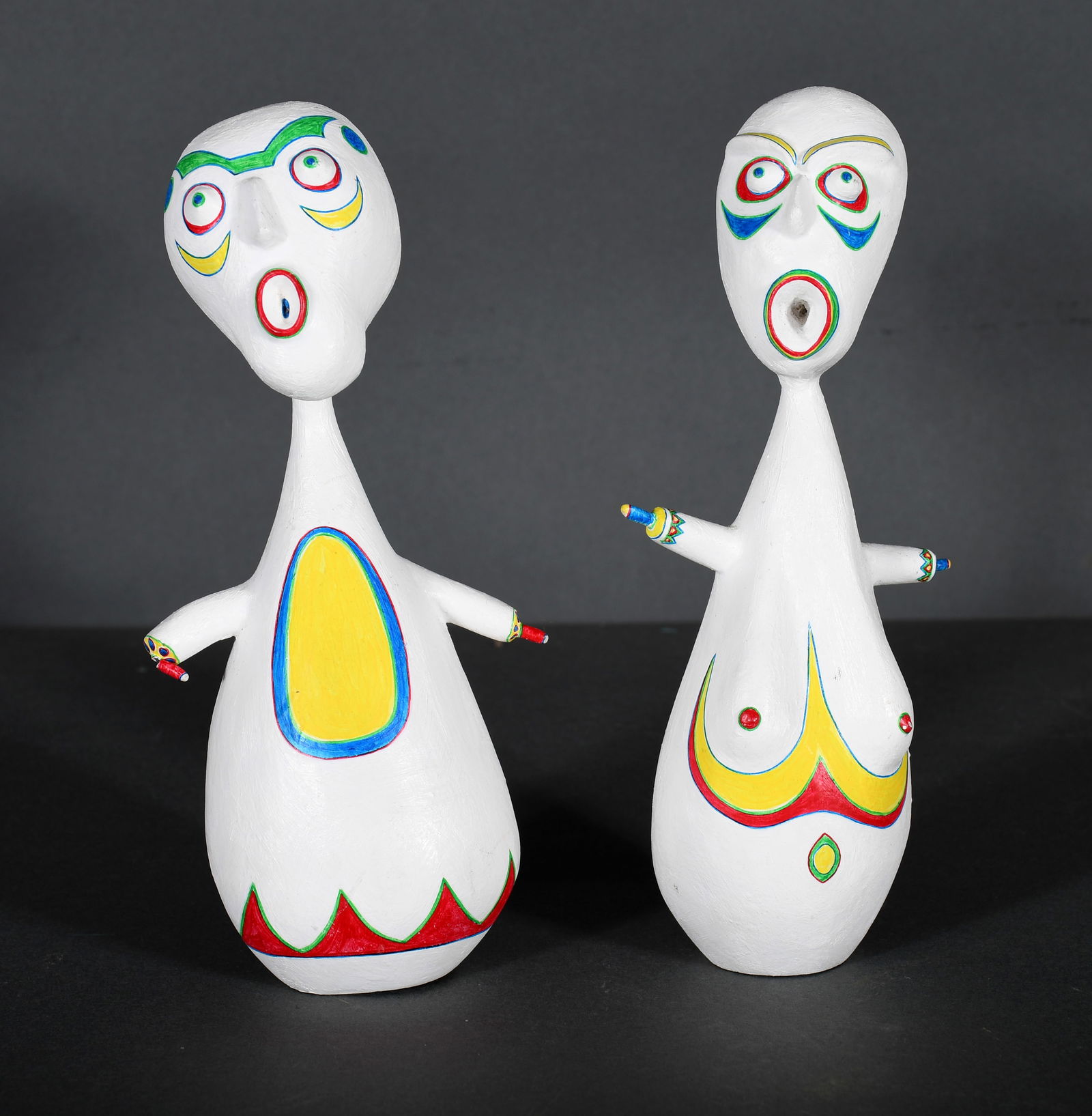 L15. Couple.: L15. Couple. Not signed. Paint on mixed media. Minor hairline crack on man's head, otherwise great condition. Average is 7" h. Provenance: The Lynne Ingram Collection. Est. $100-200. Ship: $45 Please