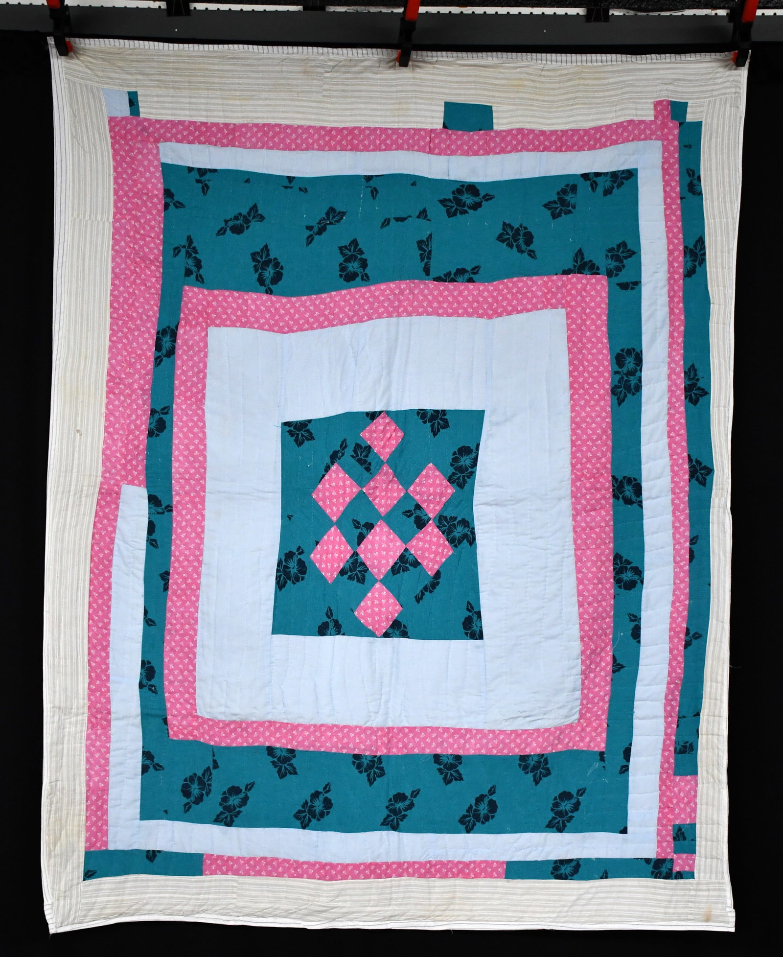 Gees Bend Rooftop Quilt. - 3