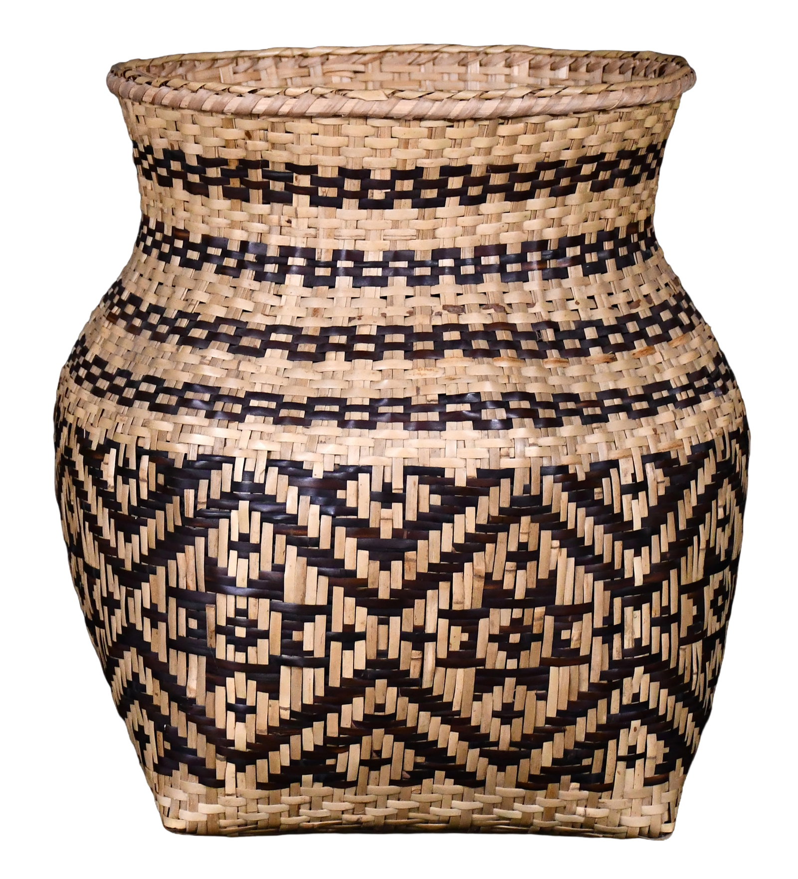 Cherokee Five Gallon Woven Basket with Two-Color Design. (1 of 4)