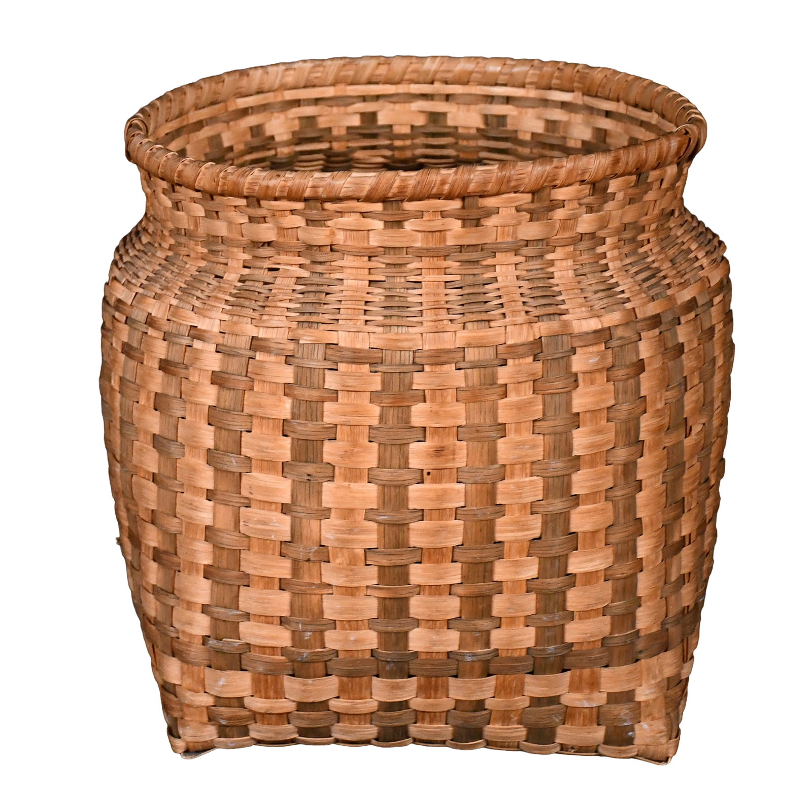 Cherokee and Choctaw 12 Baskets and Minis. (1 of 4)