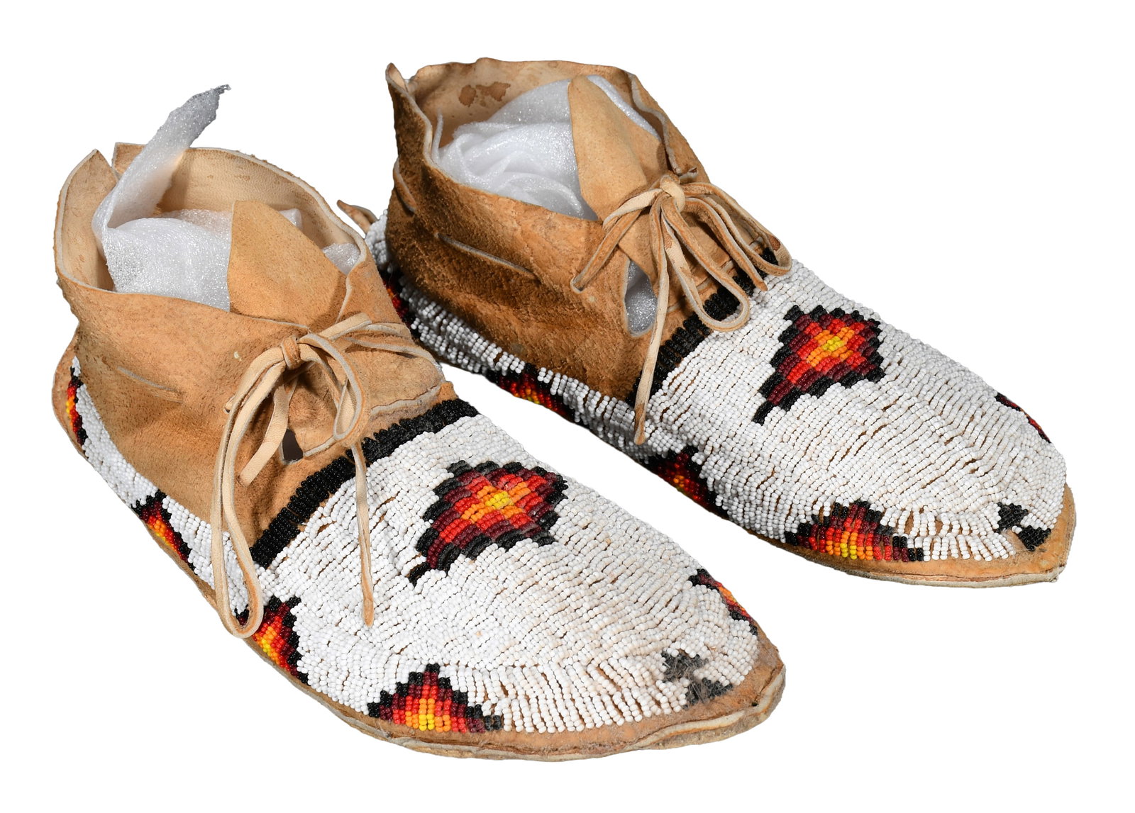 Native American Beaded Leather Moccasins. (1 of 4)