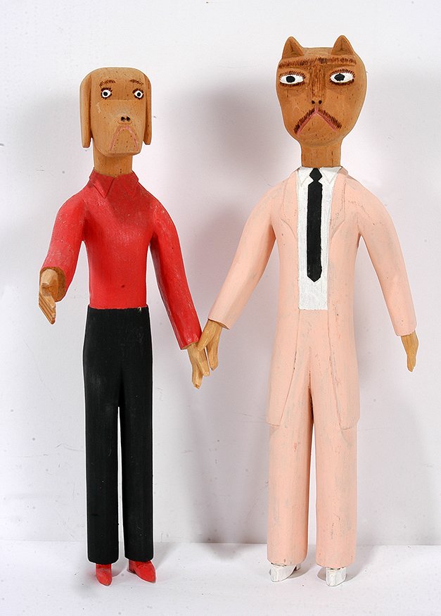 Sulton Rogers. Cat & Dog Couple.: Sulton Rogers. Cat and Dog Couple. Not signed. Carved and painted wood. Excellent condition. 20". Est. $300-500. Ship: $55