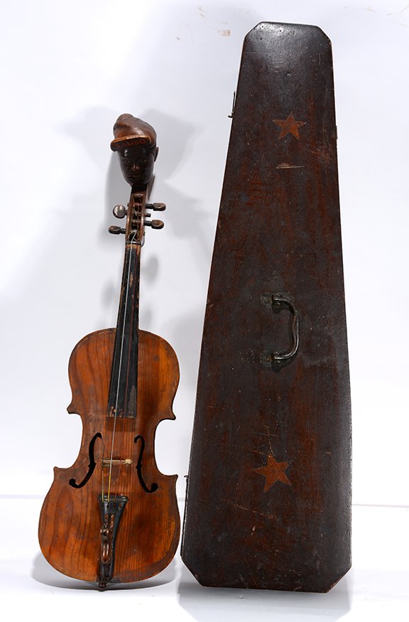 “Sambo” Head & Dog Body Homemade Fiddle. (1 of 5)