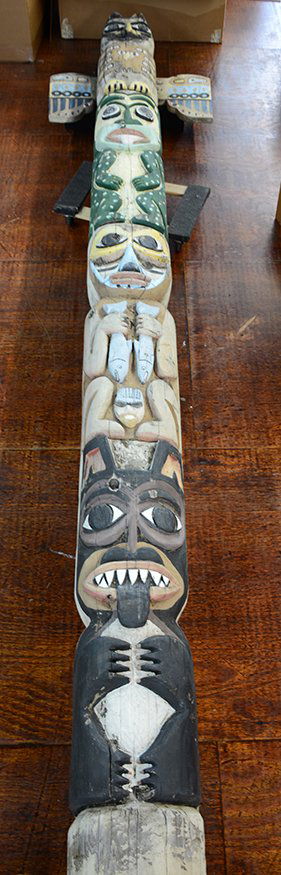 CA Sequoia Wood. Native American Animals & Figures (1 of 6)