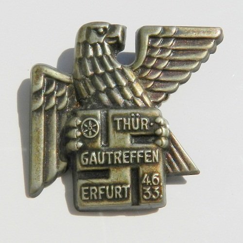 Germany III Reich Medal GAU Meeting in Erfurt Ci: Date Of Manufacture: 1933Country Of Origin: GermanyMaterial: MetalDimensions: Not SpecifiedYou are bidding on this old, collectable pin. It has been made in 1933 in Germany. The condition of this item