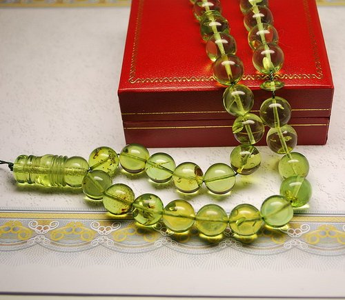 Islam Prayer Beads 33 Round 12 mm Diam Balls From: Date Of Manufacture: Brand New Country Of Origin: Lithuania Material: Caribbean Amber Dimensions: 18 inches in length Perfect Massive Islam Prayer Beads 33 Round 12 mm Diameter Balls Genuine Dark Gree