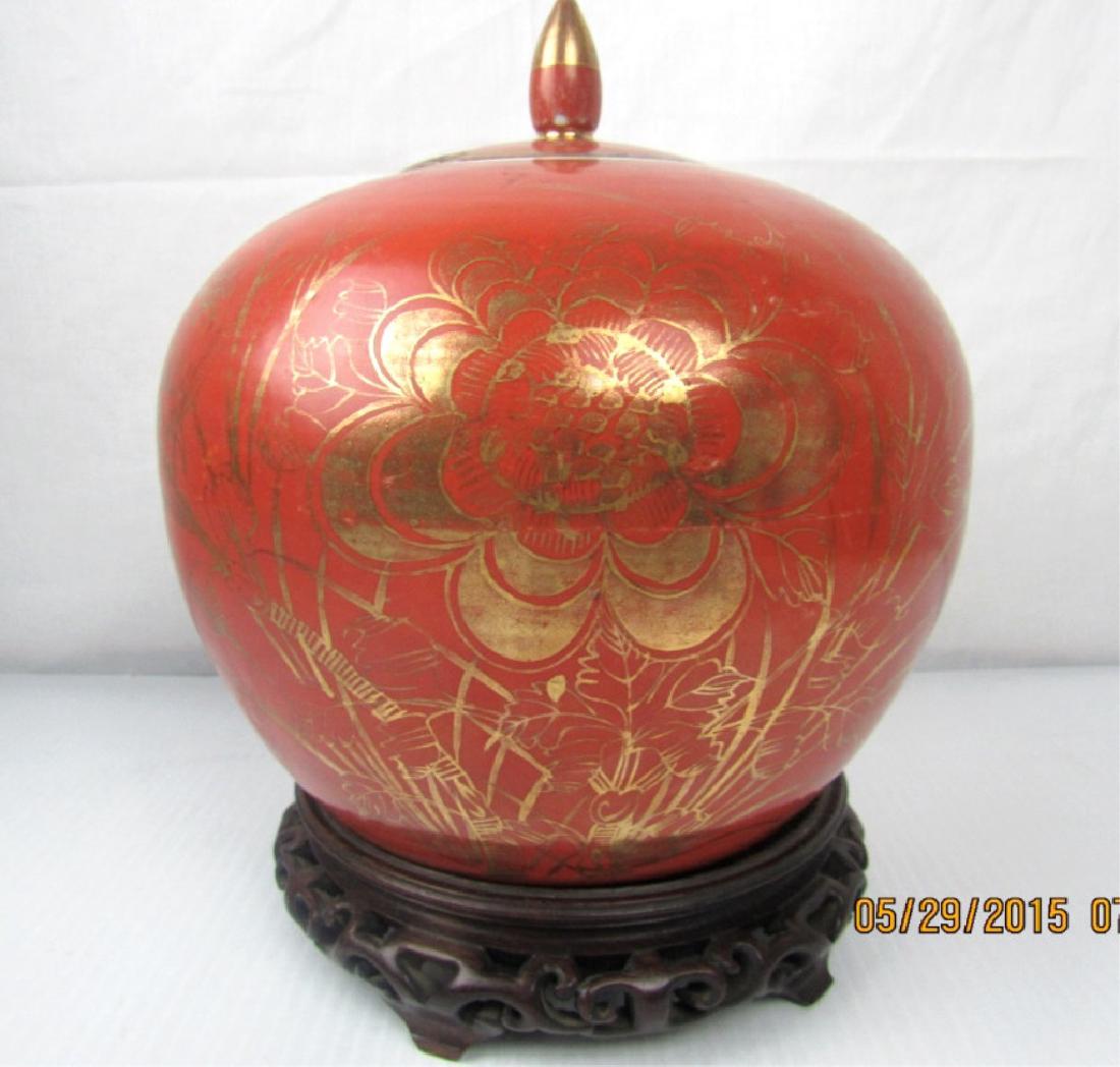 Tea Jar with Flowers of Coral Red and Golden Color (1 of 6)
