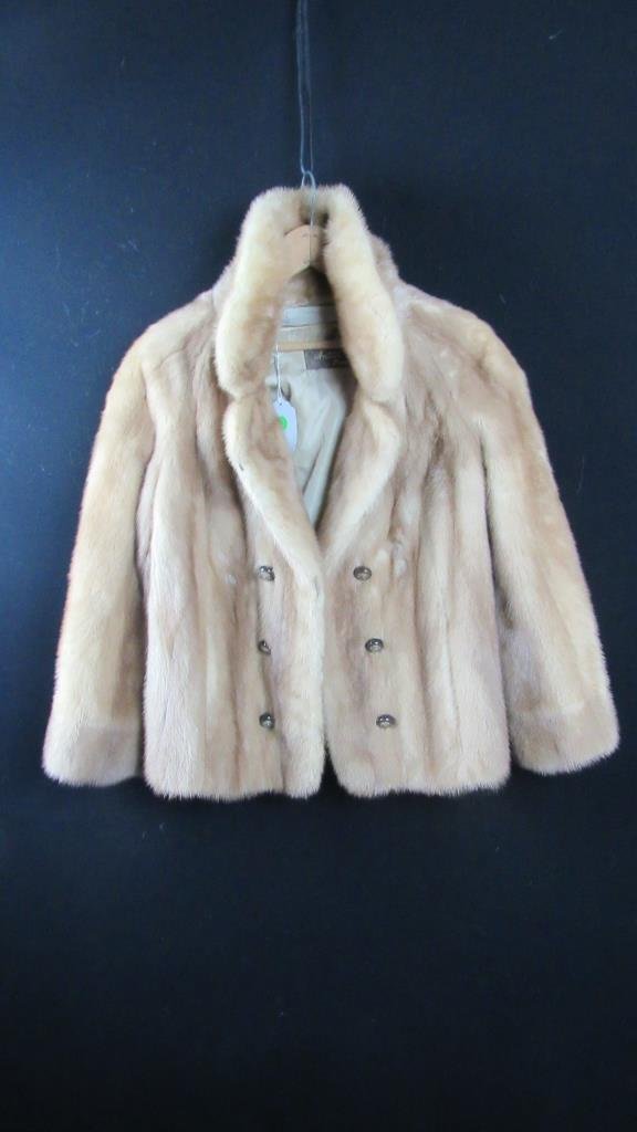 Vintage Cream Mink Fur Coat w/ Buttons: A vintage mink fur coat with buttons; Very soft and warm; Luxurious cream colored fur; Perfect coat for fall and winter; Features a satin lining; By Anton Furs; Lovely cut and silhouette