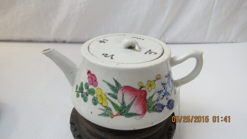 Chinese Famille Rose Teapot: Famille Rose Teapot with Vibrant Colors; Qing Dynasty Style: Signed by Maker 4"