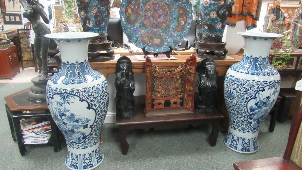Pair of Large White and Blue Vases (1 of 6)