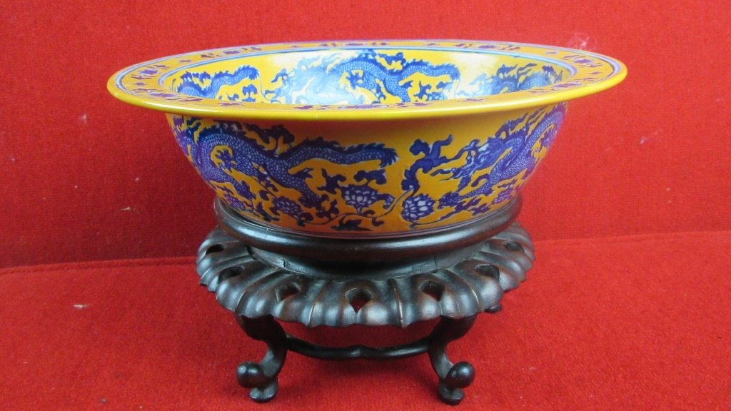 Qing Dynasty Large Glazed Bowl (1 of 7)