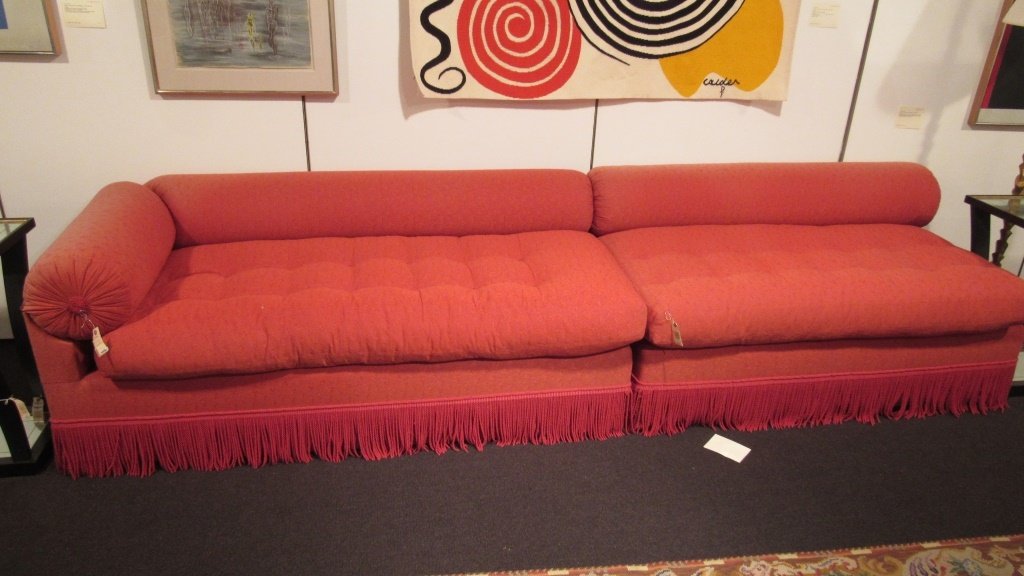Contemporary Sectional Sofa (1 of 9)