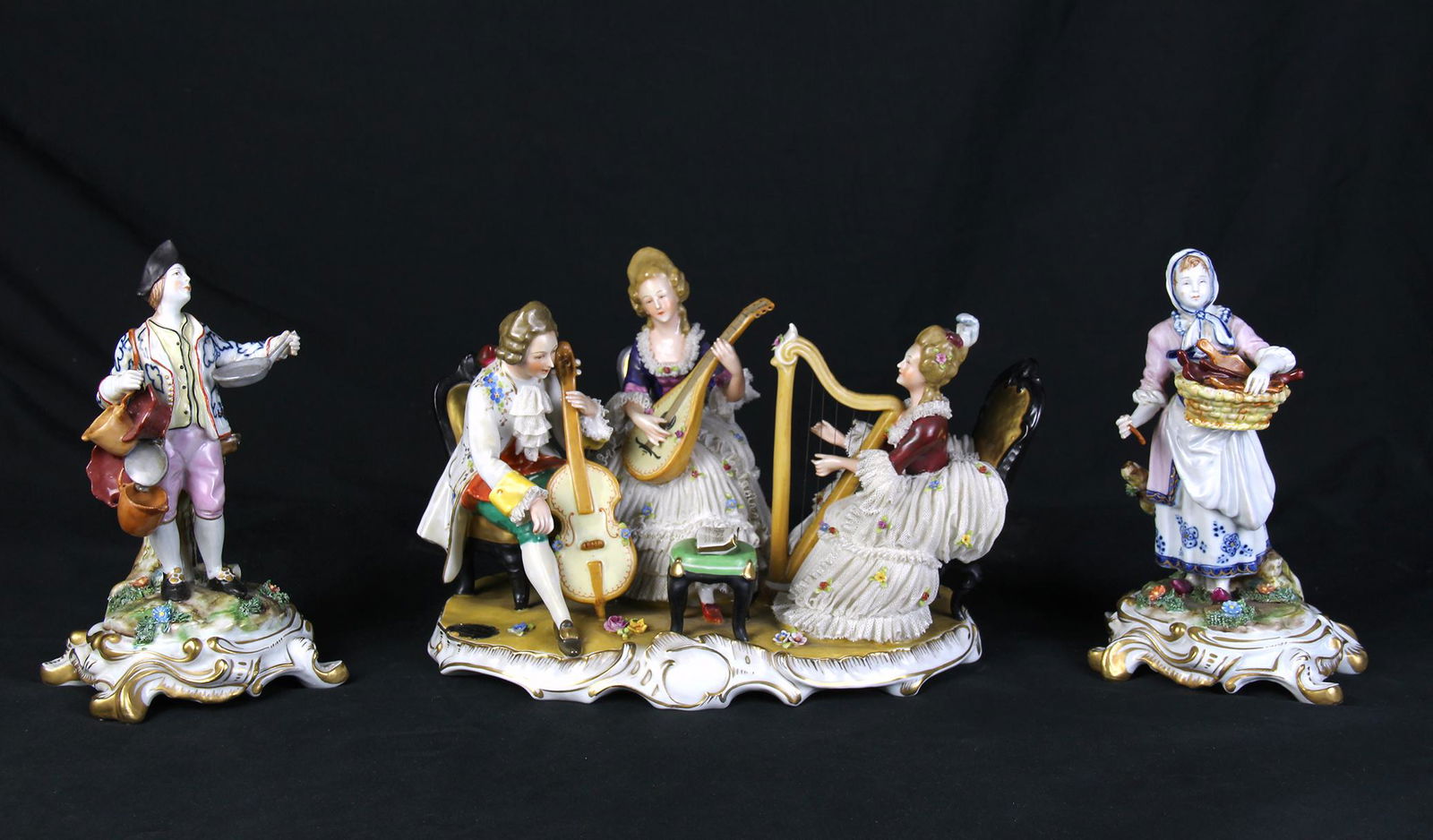 LOTTO DI 3 SCULTURE (1 of 3)