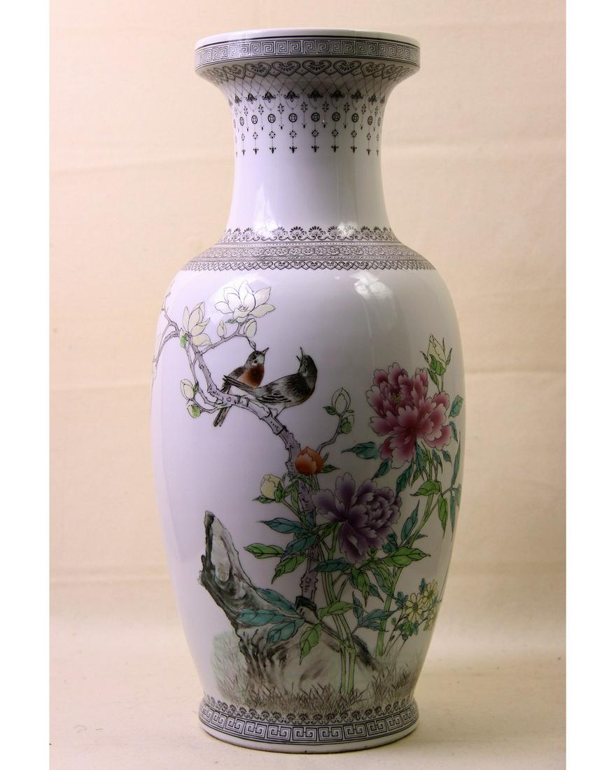 GRANDE VASO IN PORCELLANA (1 of 1)